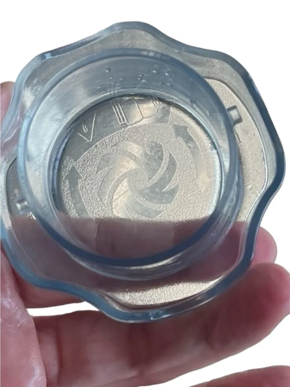 Transparent Frosted Plastic Twist Cap - Light Blue